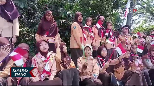 Meriah Kirab Pengembalian Sang Merah Putih dan Teks Proklamasi, Warga Kalimantan Antusias!