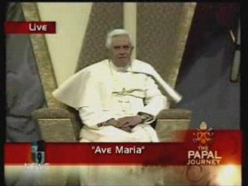 KellyClarkson_AVE MARIA_LIVE_FOR_POPE