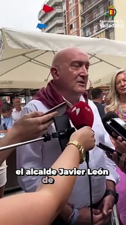 Carnero anuncia la plaza 'Alcalde Javier León de la Riva' en Valladolid