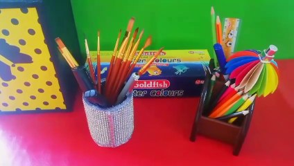 Making Pen Holder with Waste Material at Home | Fabriquer un porte-stylo avec des déchets à la maison