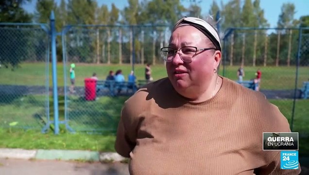 Miles de rusos evacuados se refugian en albergues de paso mientras Ucrania avanza incursión en Kursk