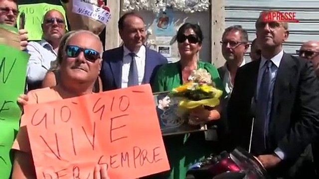 A un anno dall'omicidio, Napoli in marcia per ricordare Giogiò Cutolo, il musicista ucciso per una lite