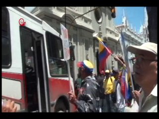 Rechazo de aumento arbitrario de pasaje urbano