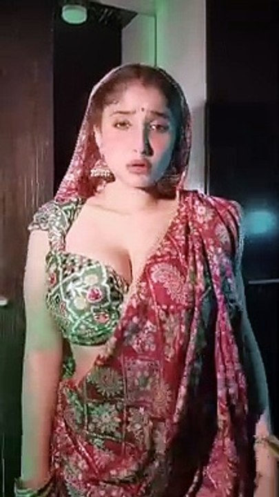Coco_cola_lauo....._okay.._._._.__#hariyanvisong_#hariyanvidance_#reels_#trending_#viral_#reelsvideo_#reelitfeelit_#viralreels_#instalike_#insta