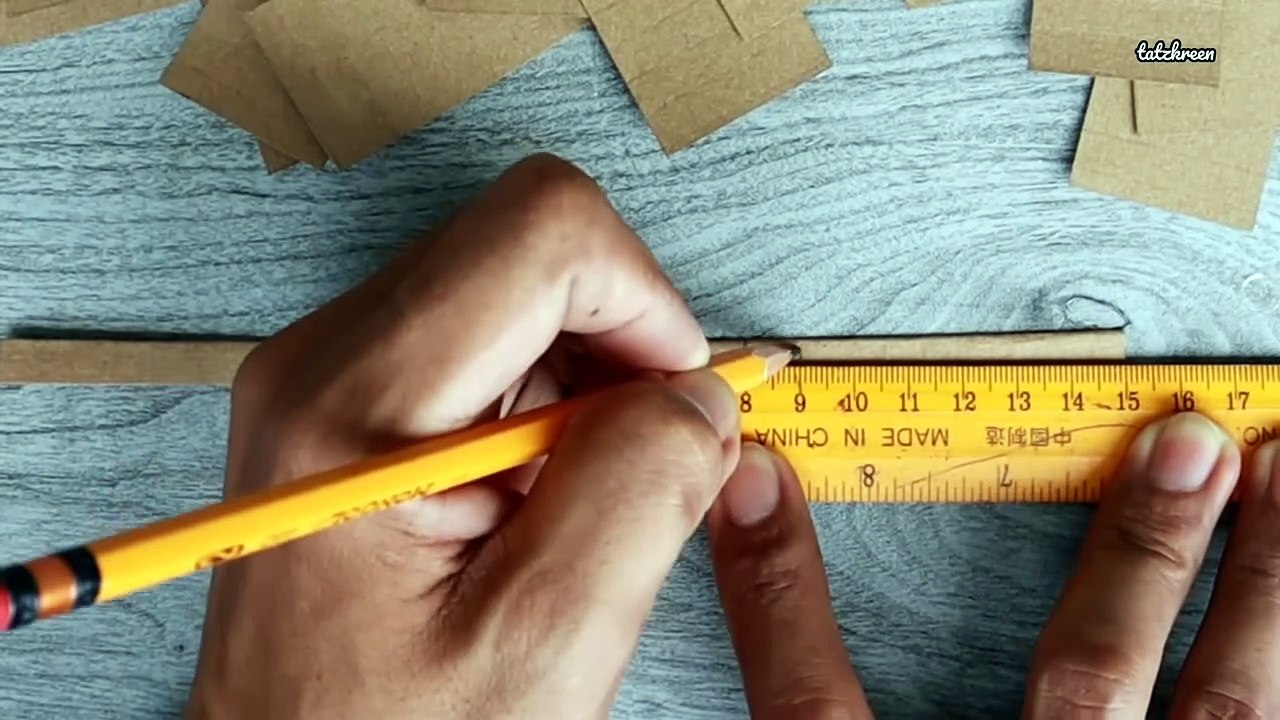 CARDBOARD REALISTIC LEAVES _ DIY Home Decor Ideas _ Paper Leaves _ Arts & Crafts