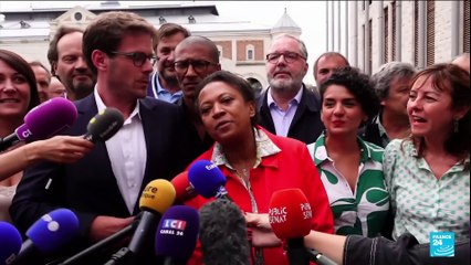 Tải video: A la recherche d'un Premier Ministre : Emmanuel Macron va recevoir ce matin Bernard Cazeneuve avant Nicolas Sarkozy, François Hollande et Xavier Bertrand