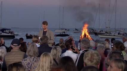 Svend Brinkmann holder båltale på Sankthansaften i 2023 | Sankt Hans - Fællessang | DRTV