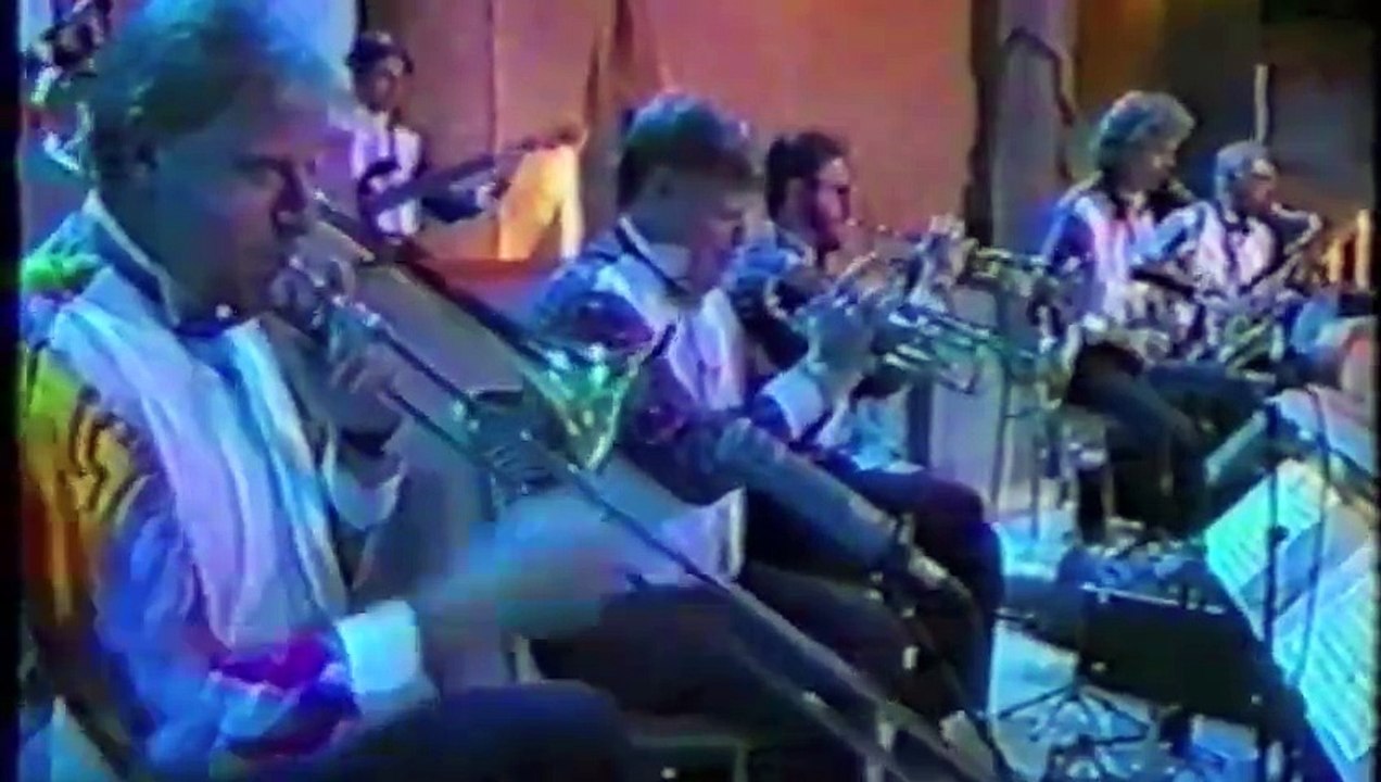 KERRIE BIDDELL - Perfect Stranger (The Midday Show 1990)