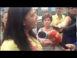 #EnDirecto Señora se molesta porque reubicaron su centro de votación