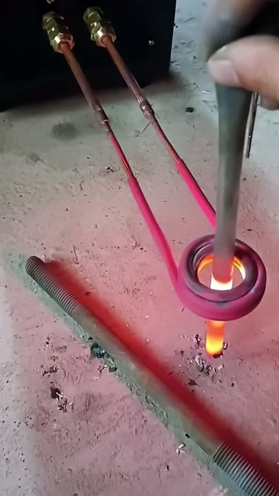 Amazing Steel tube overclocking heating process- creative tools & machine used for easy Work.