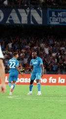 Lukaku lesultanza al gol e da brividi Il Maradona in visibilio -