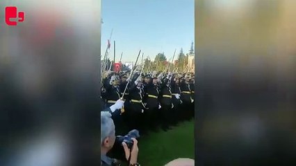 Teğmenlerin 'Mustafa Kemal'in askerleriyiz' sloganı tartışma yarattı