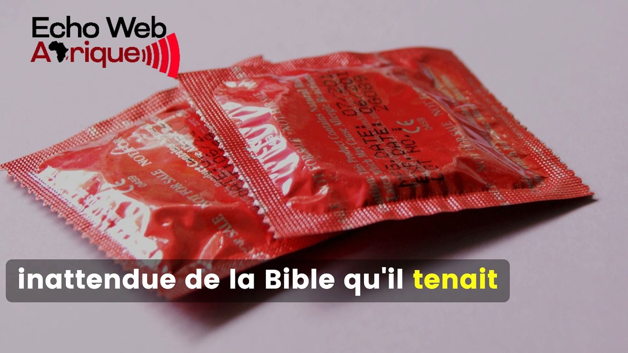 En plein culte, des préservatifs tombent de la Bible d’un pasteur