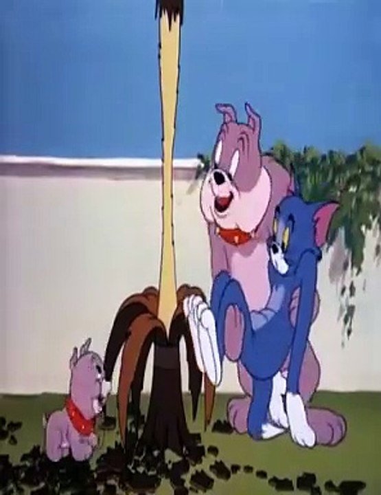 Tom and Jerry - Spike teaching son how to chase cats