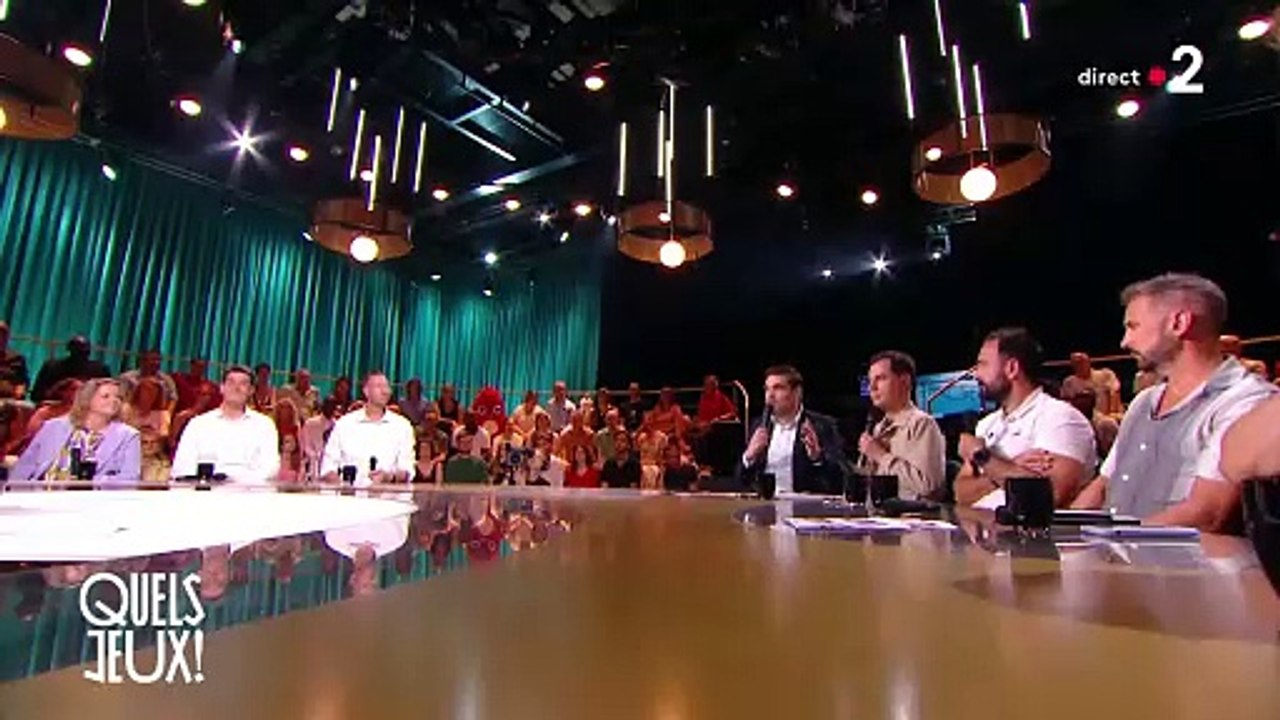 Léa Salamé soutient Matthieu Lartot qui pousse un gros coup de gueules contre le prix des équipements sportifs adaptés pour les athlètes paralympiques dans l'émission "Quels Jeux "! sur France 2.