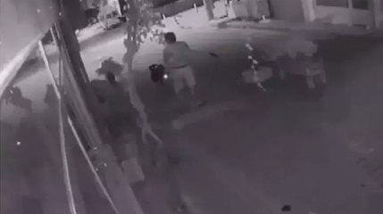 İzmir’de yeni tanıştığı kadını tabancayla rehin aldı!  Ekipler kıskıvrak böyle yakaladı