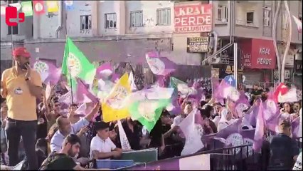Van’da 1 Eylül Dünya Barış Günü mitingi şarkılarla başladı