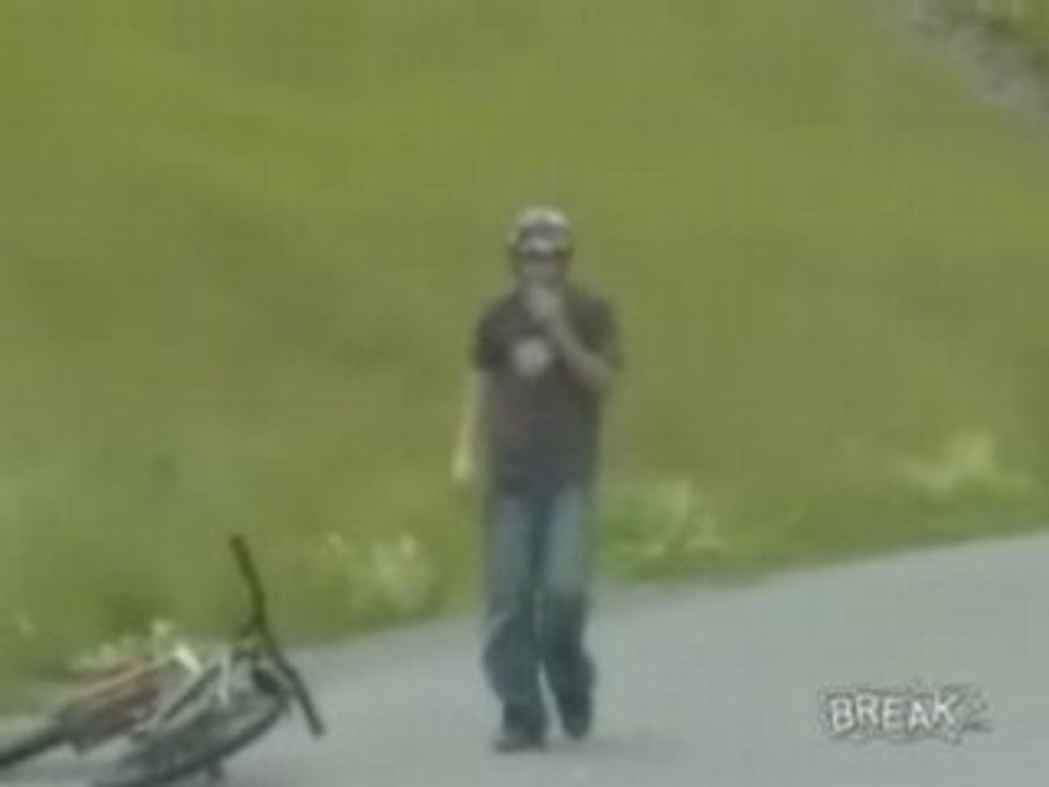 Faceplant Off Picnic Table