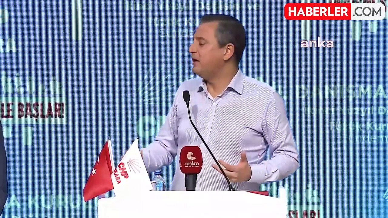 CHP Genel Başkanı Özgür Özel, Kemal Kılıçdaroğlu ile Tüzük Konusunu Görüşecek