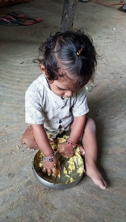 My first vlog video please support me 