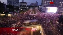 Tel Aviv’de halk sokağa döküldü