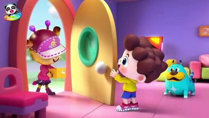 Knock, Knock, Who's at the Door  ｜Stranger Dange..