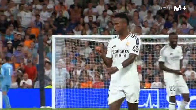 Movistar Plus+ capta la secuencia previa al penalti de Mbappé: todos los focos a Vinicius y hace esto