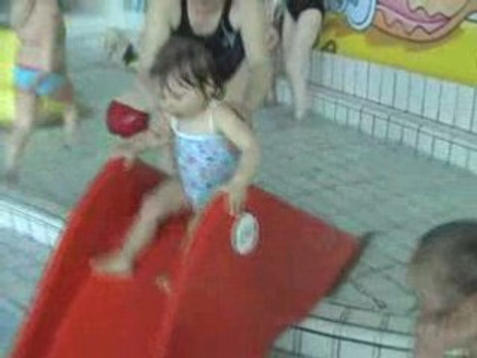 Thaïs à la piscine