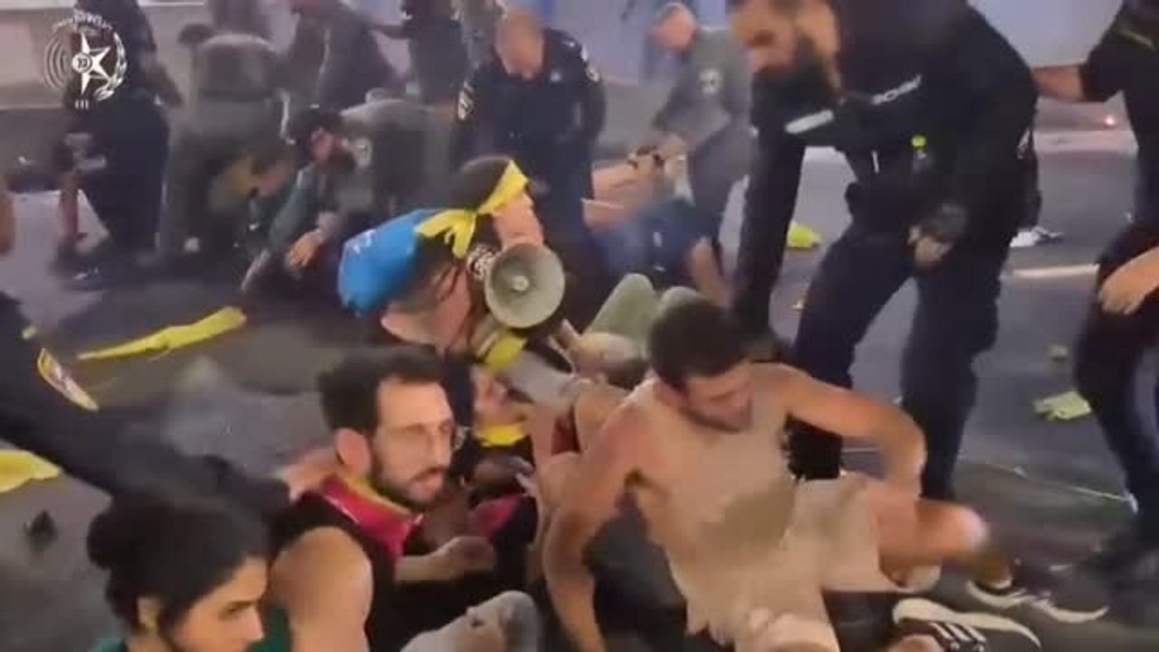 Netanyahu afronta una huelga general tras el asesinato de seis rehenes por Hamás