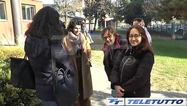 Video News - Caos scuola: prese in carico dei docenti sospese