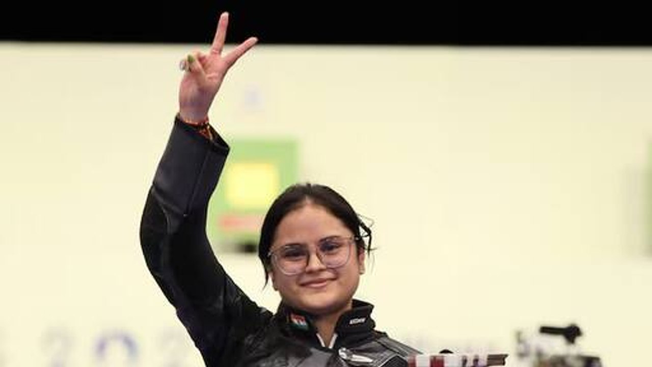 PM Modi congrats Avani Lekhara