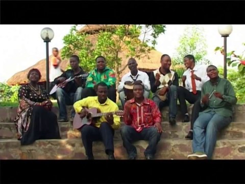 Franck Mulaja & Échos D'Adoration - l'album Trône Éternel - Tu Es Le Roi (Clips)