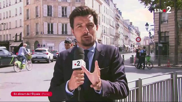 A la recherche d'un Premier Ministre: Après Bernard Cazeneuve et François Hollande ce matin, Nicolas Sarkozy a été reçu ce midi à l’Elysée pour échanger avec Emmanuel Macron