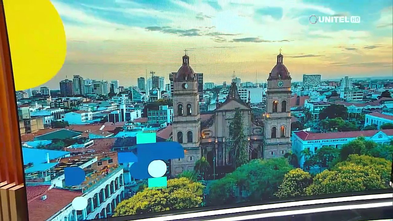 Con música, baile y tradiciones, La Revista inició los festejos por el mes aniversario de Santa Cruz