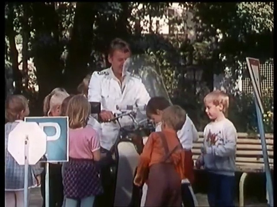 Rund um die Uhr E07-Sternenhimmel und Alltag