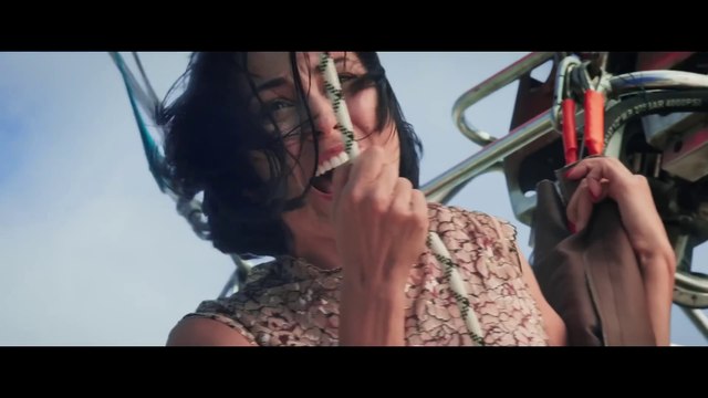 Sisters' Survival Thrilling Adventure on a Dangerous Island Hollywood Film