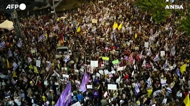 Israele, proteste per chiedere il cessate il fuoco e un accordo per gli ostaggi