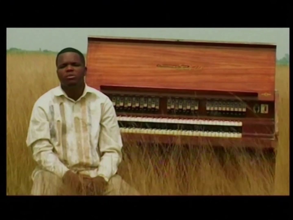 Franck Mulaja & Échos D'Adoration - l'album Trône Éternel - Shaloom