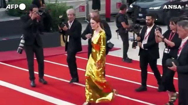 Mostra di Venezia: il red carpet di Julianne Moore, Tilda Swinton e Pedro Almodovar