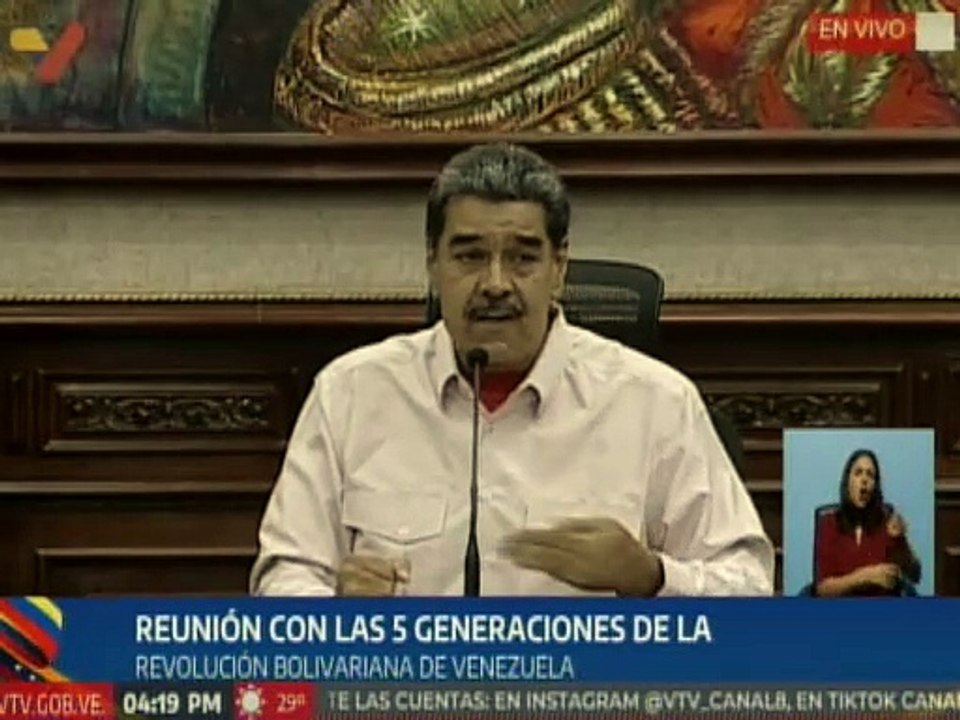 Pdte. Maduro: El Comandante Chávez reivindicó plenamente a las generaciones de los 50, 60, 70 y 80