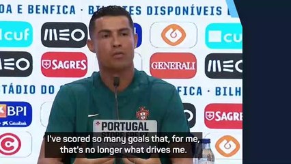 Скачать видео: Scoring 1000 goals not Ronaldo's main motivation