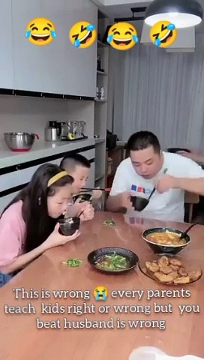 This is wrong every parents teach kids right or wrong way