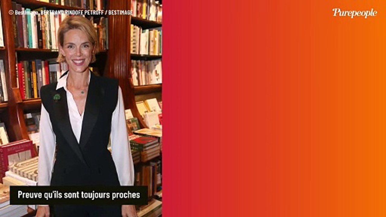 C'est fini l'Italie pour Julie Andrieu ! Retour dans sa maison de Versailles, elle pose avec ses enfants Hadrien et Gaïa