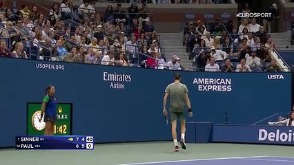 Un léger faux départ puis Sinner a envoyé du lourd contre Paul : le résumé
