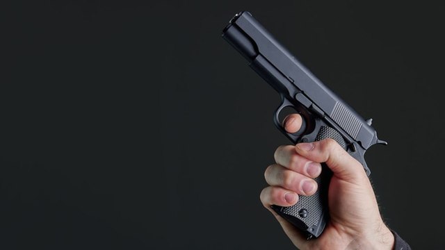 Bakan Yerlikaya: Ruhsatsız bin 975 silah ele geçirildi