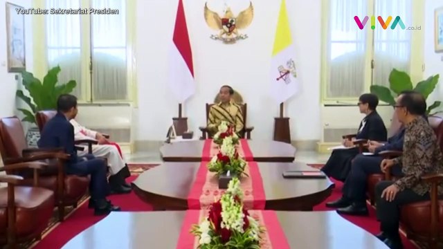 Sambut Paus Fransiskus, Jokowi Wakili Rakat Indonesia Beri..