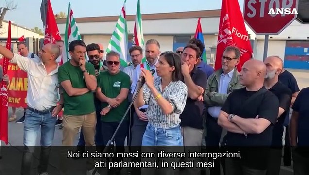 Bologna, Schlein: Dire a 77 persone che si devono spostare, vuol dire licenziarle