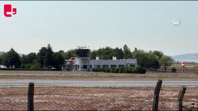 Hezarfen Havaalanı'nda uçak pistten çıktı