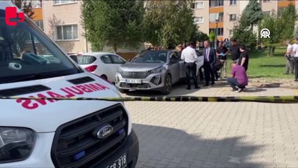 25 yaşındaki kadın park halindeki araçta ölü bulundu