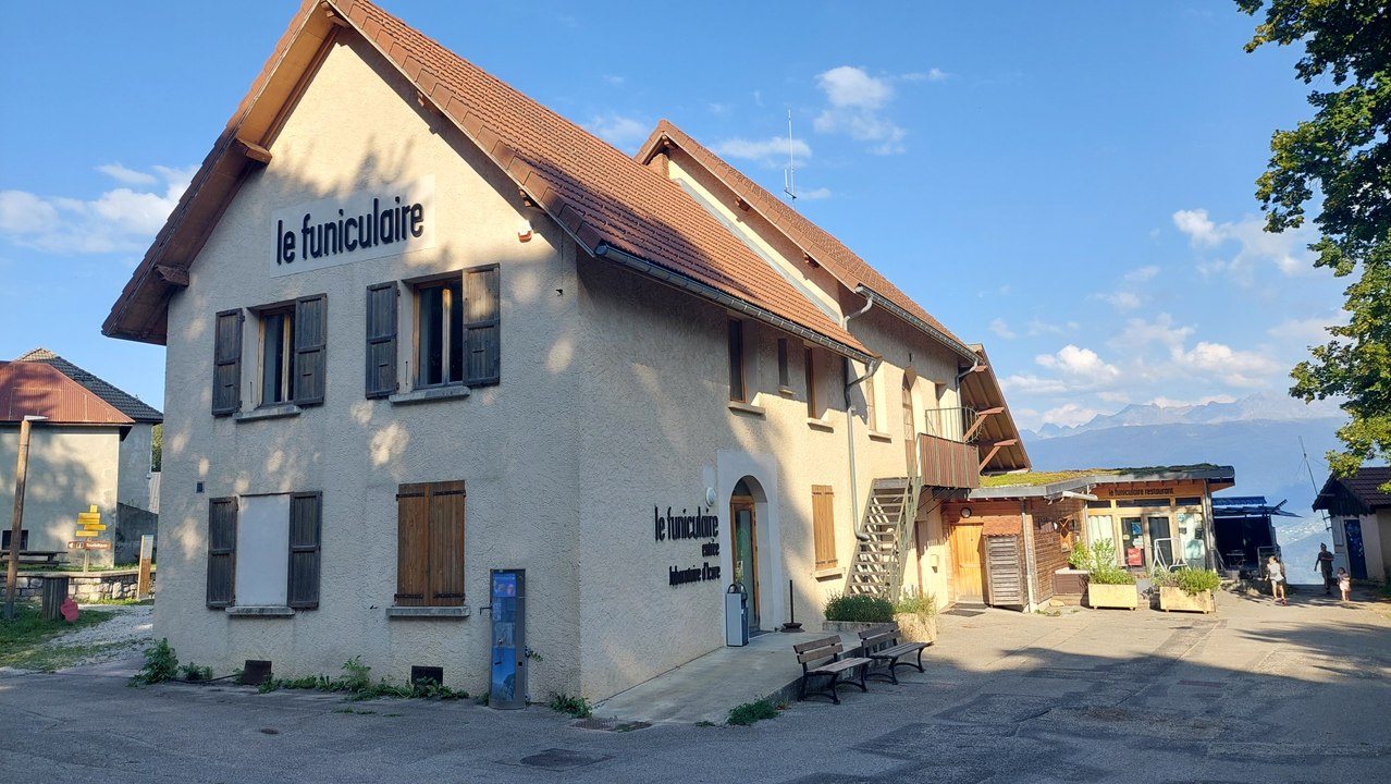 MON QUARTIER MON VILLAGE sur le plateau des Petites Roches